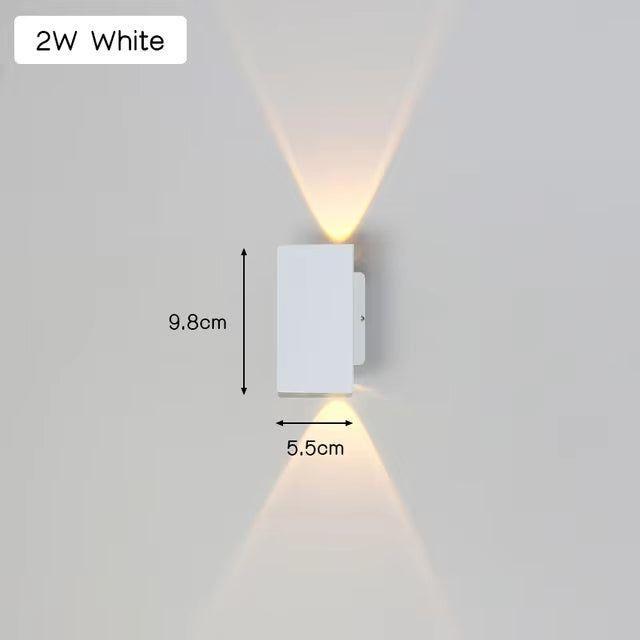 Elegant Weather-Resistant LED Wall Light for Outdoor Spaces - Lioren
