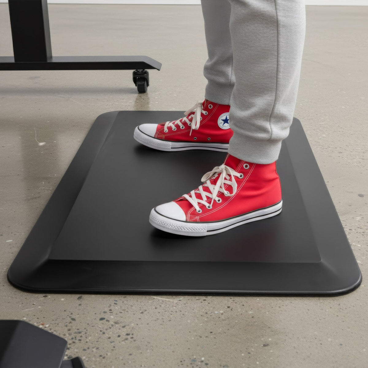 Ergonomisk ståmåtte i sort – størrelsesvalg