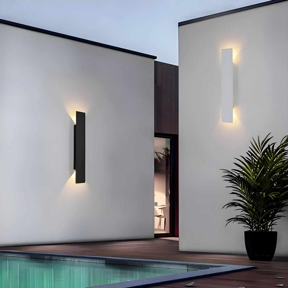 Elegant Weather-Resistant LED Wall Light for Outdoor Spaces - Lioren