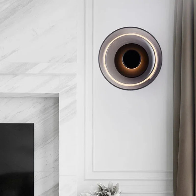 Moderne LED væglampe i glas, Svala, i grå og guld finish til soveværelse og stue – billede 4
