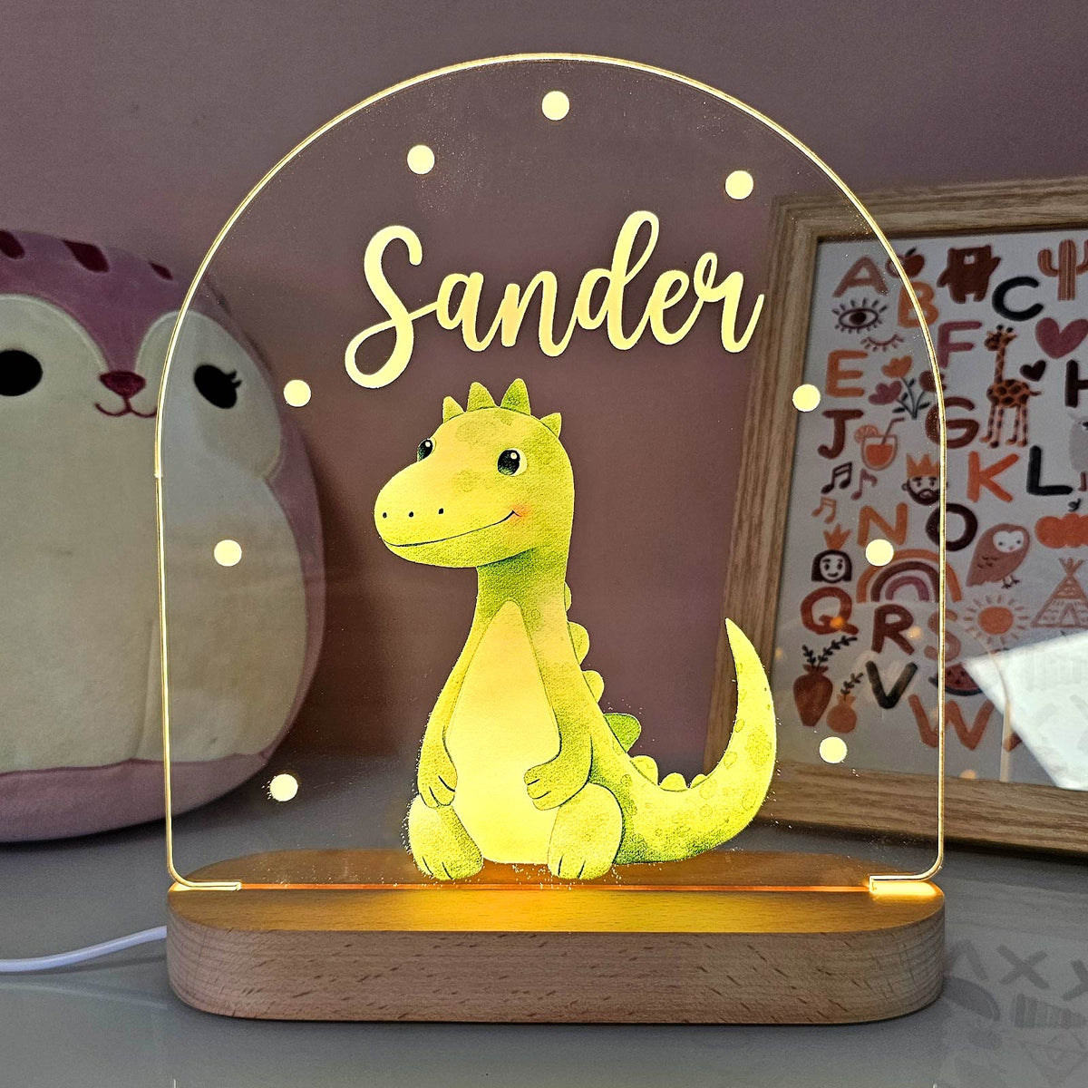 Personlig natlampe med pandamotiv til baby og småbørn