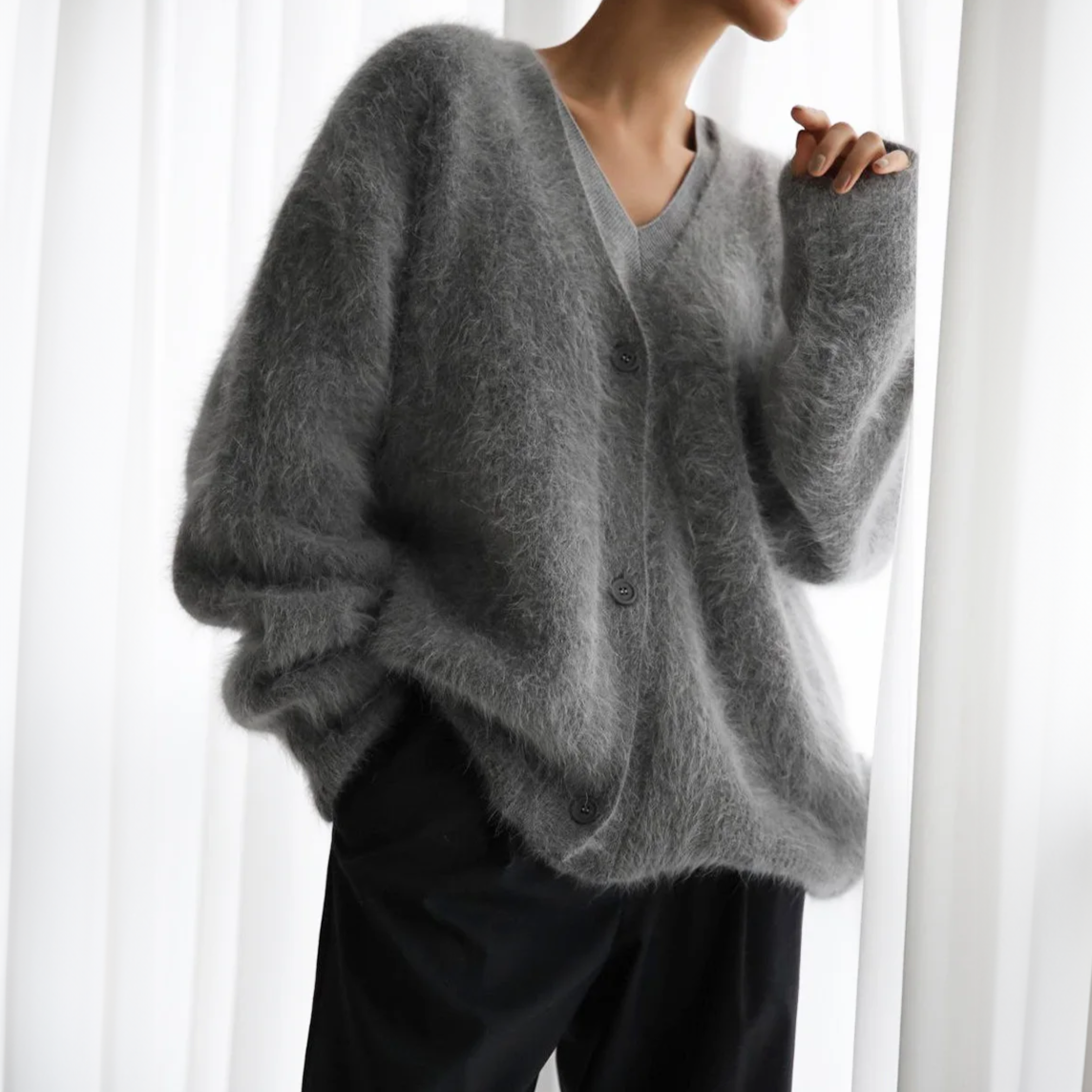 Kashmir-blended cardigan med knappelukkning og lange ærmer