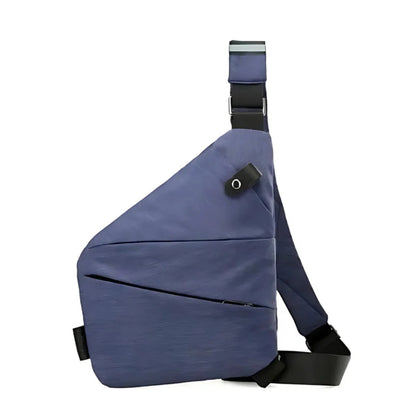 Lille crossbody taske båret over skulderen