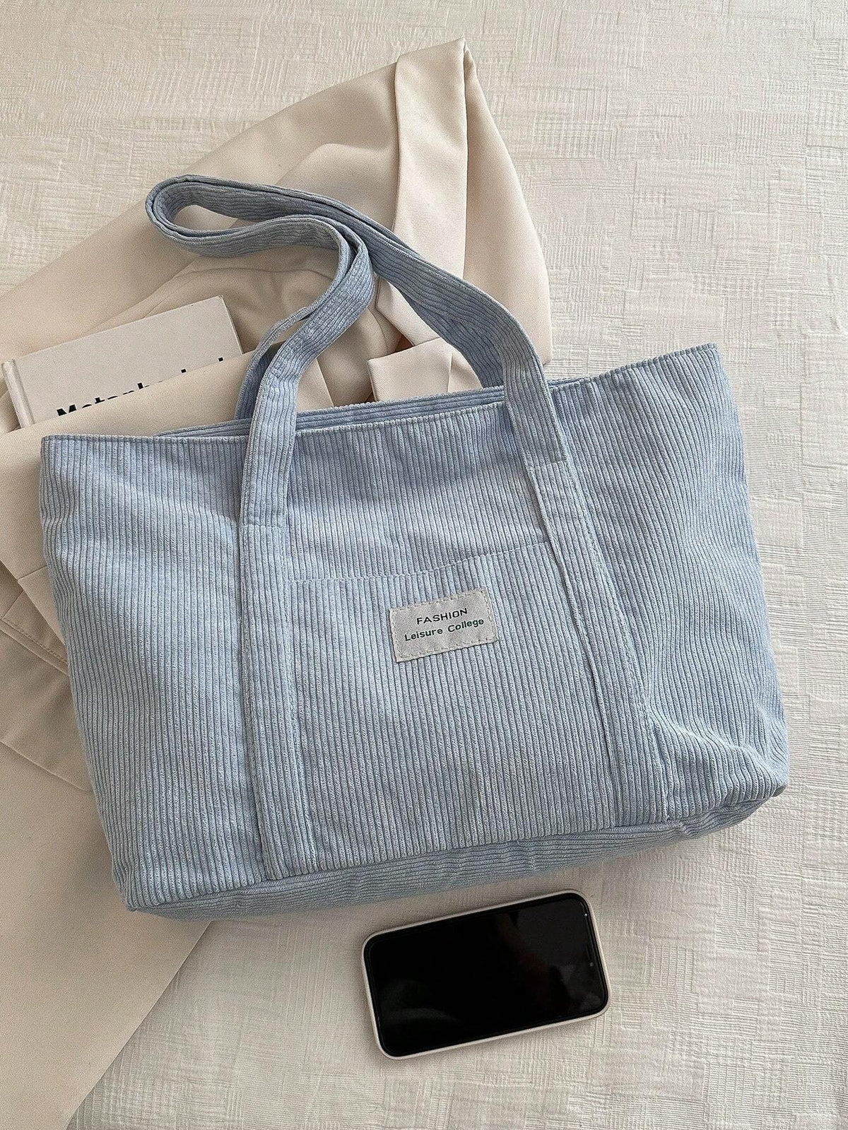 Beige corduroy skoletaske til studerende