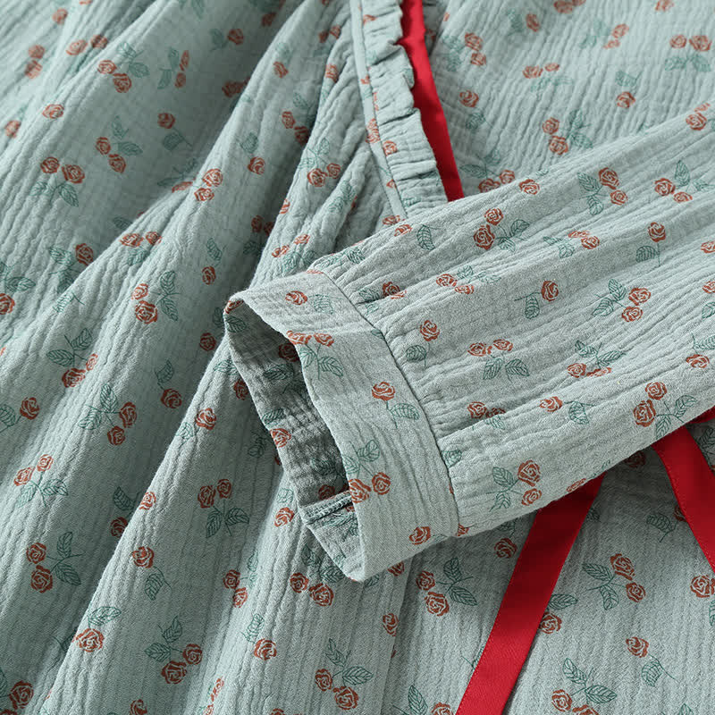Kimono pyjamassæt i beige med løst, komfortabelt snit