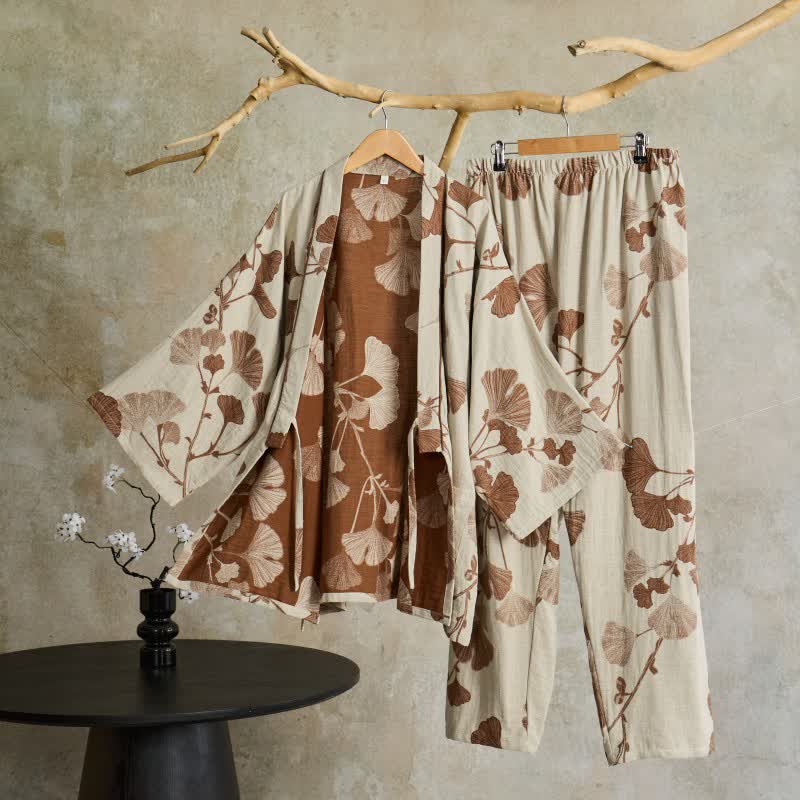 Kimono pyjamassæt i bomuld – beige med ginkgo-mønster, størrelse XL