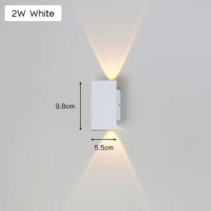 Elegant Weather-Resistant LED Wall Light for Outdoor Spaces - Lioren