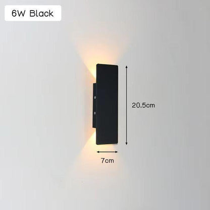 Elegant Weather-Resistant LED Wall Light for Outdoor Spaces - Lioren