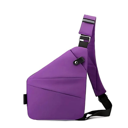 Letvægts crossbody taske med plads til smartphone og pas