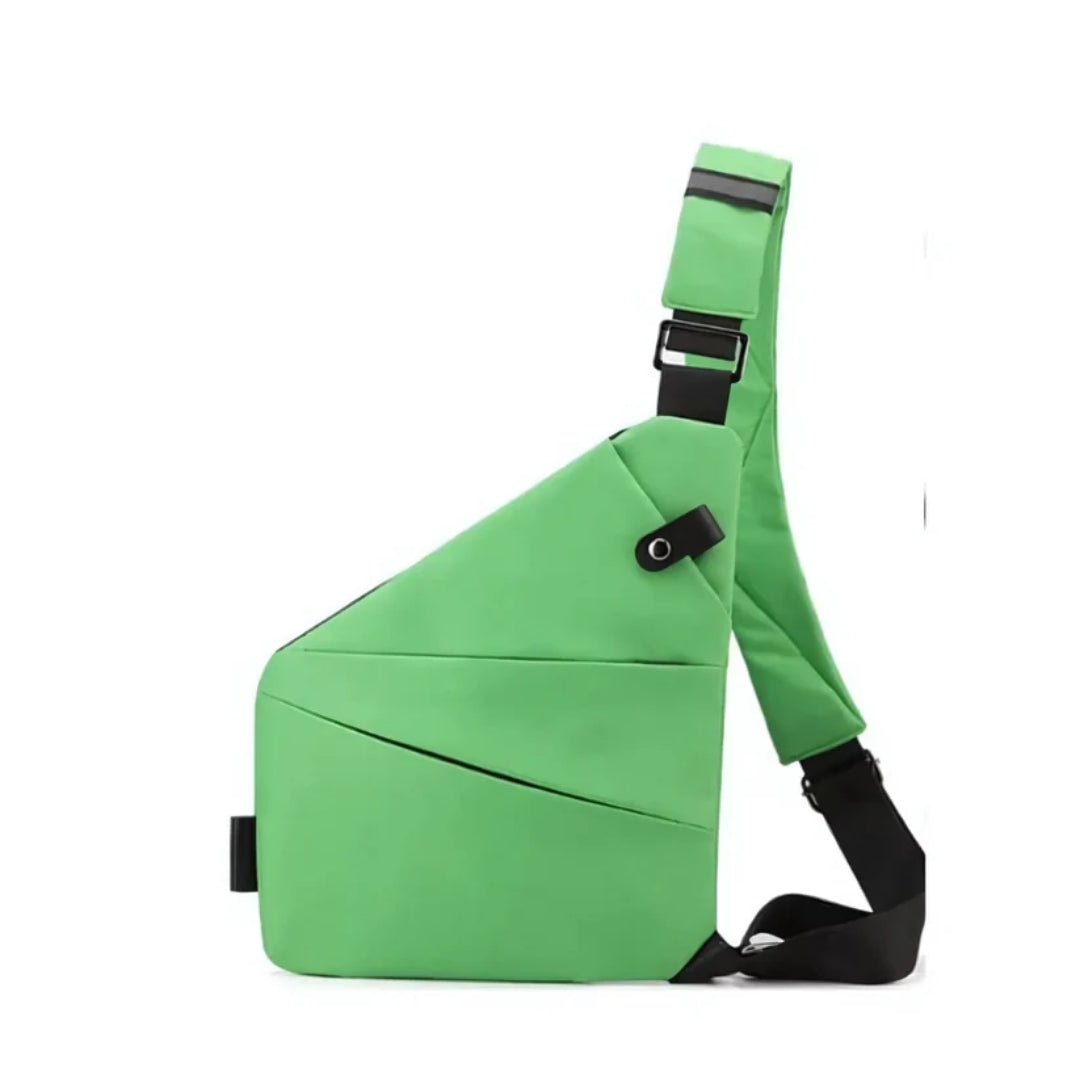 Crossbody taske i sort farve set fra siden