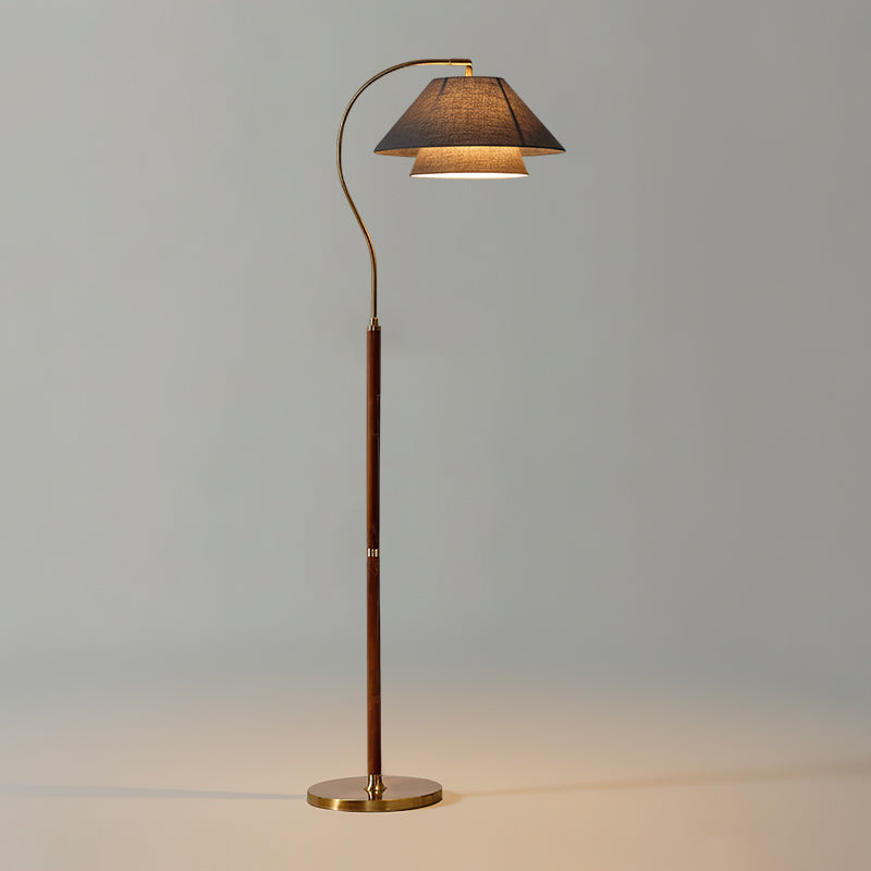 Gulvlampe i skandinavisk indretning