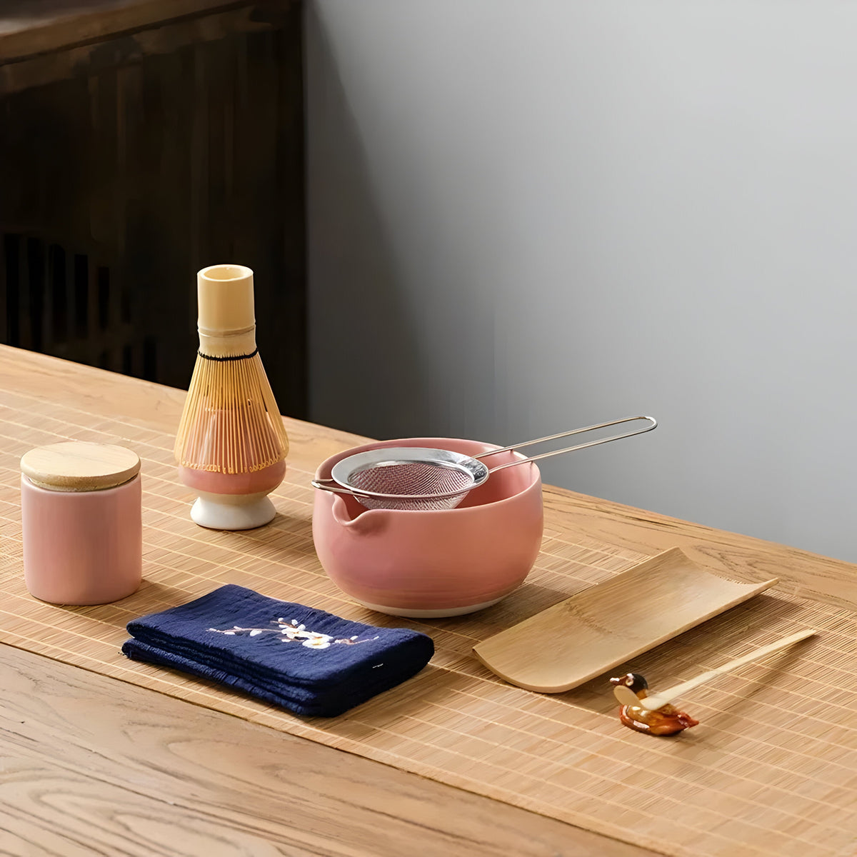 Keramisk Matcha Sæt – Traditionelt Japansk Te-Sæt til Perfekt Forberedelse og Elegance i Dit Hjem 8