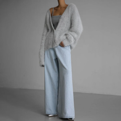 Hvid kashmir cardigan til kvinder – tidløst og minimalistisk design