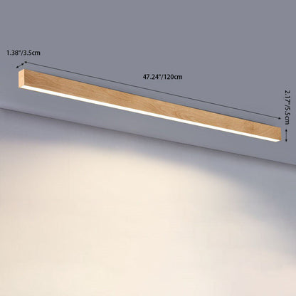 Loftlampe tændt med varm hvid belysning 3000K