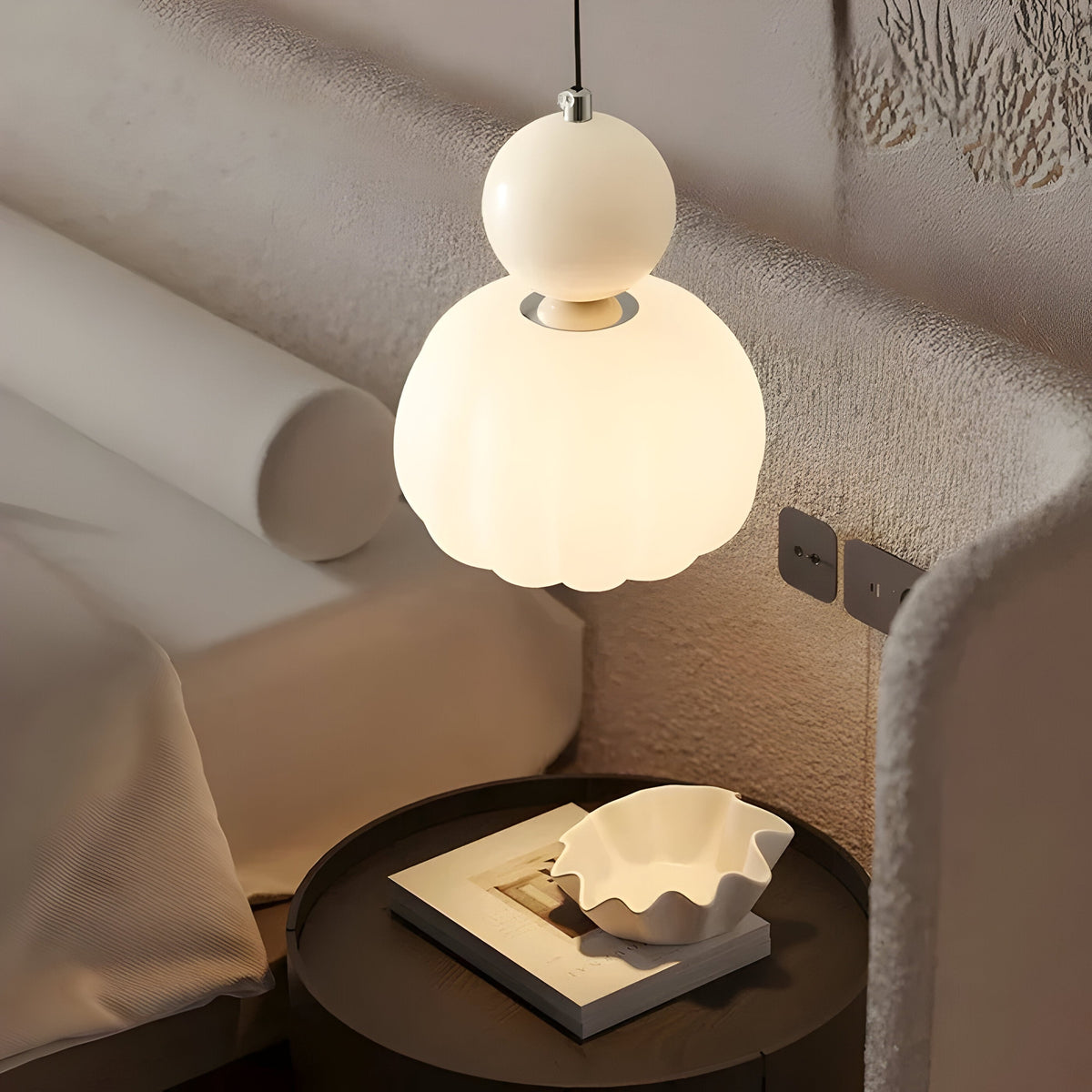 Solar-Powered Elegance: Mjørik Nordic Cream Pendant Lamp**  **Meta Title:** Eco-Friendly Solar Pendant Lamp for Outdoor Spaces - Lioren