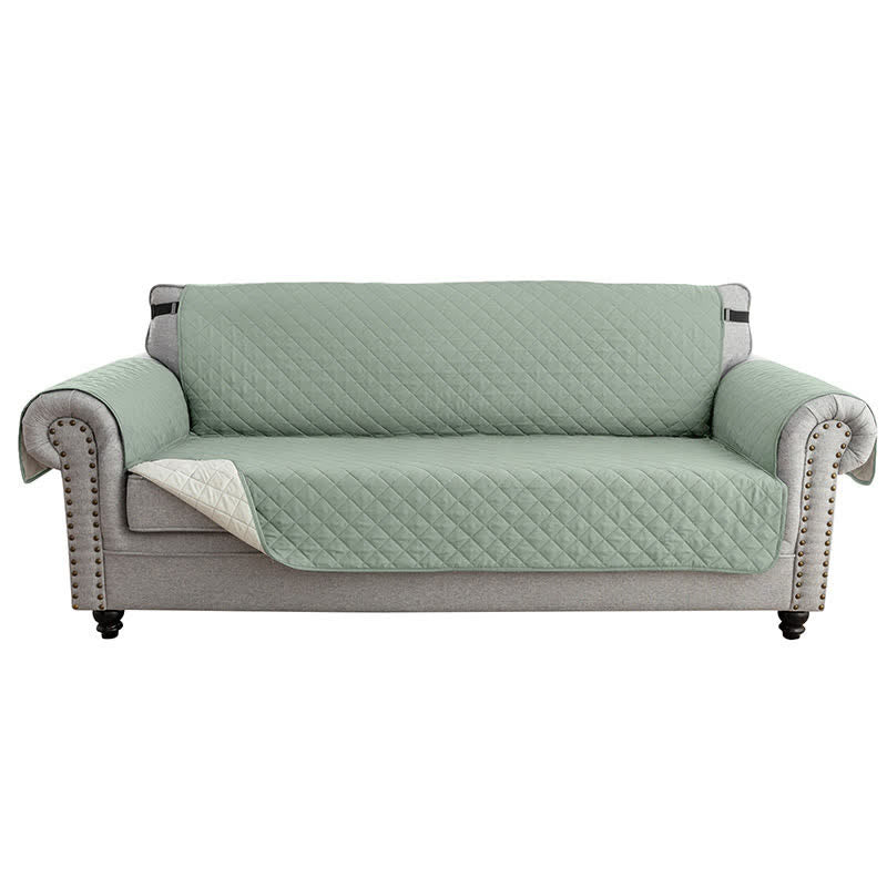 Khaki sofaovertræk med indsyet elastikkant på moderne sofa