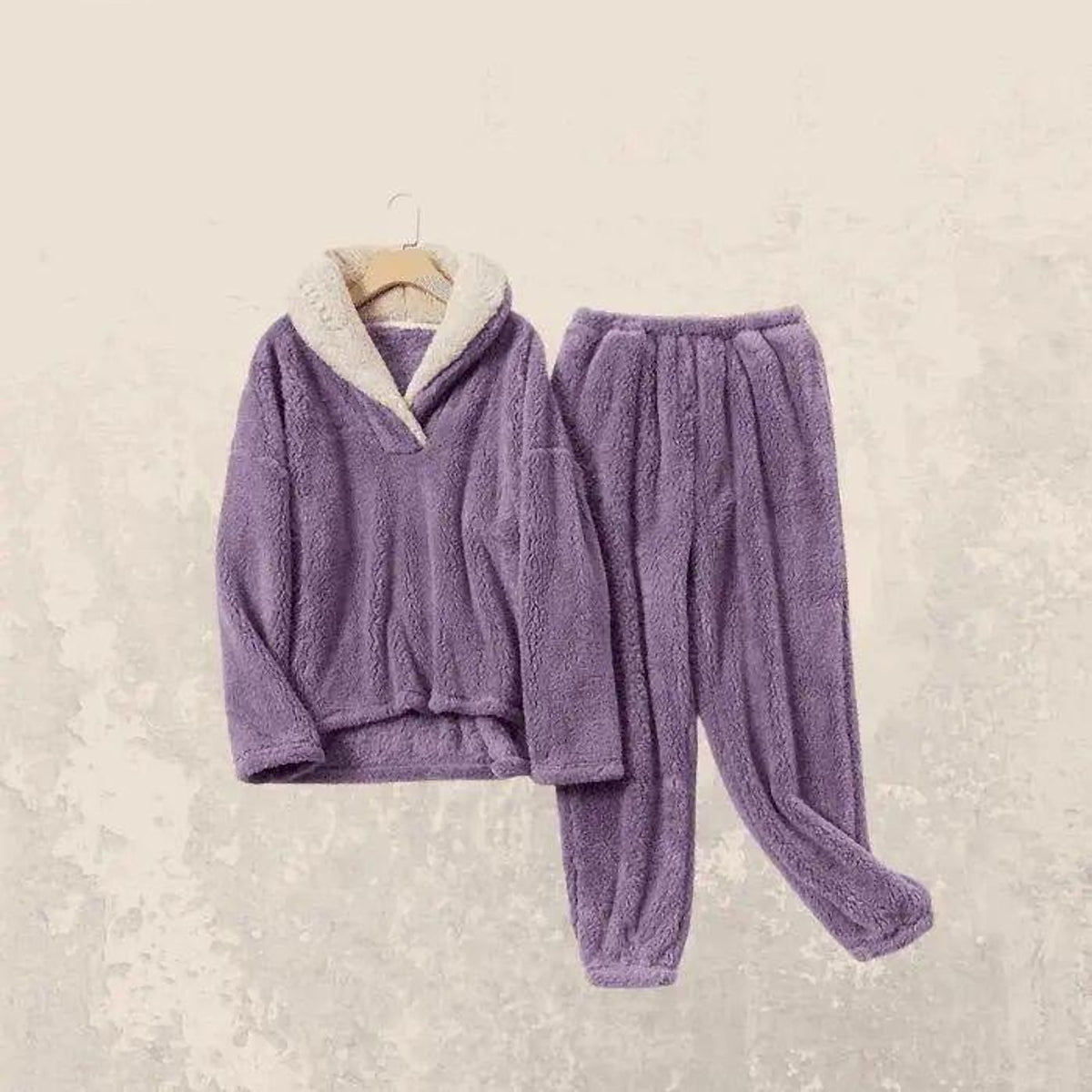 Tori – Sherpa-fleece Pyjamas: Varm og Hyggelig